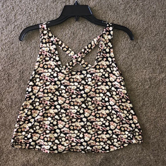 Criss Cross back floral tank top - Picture 1 of 5